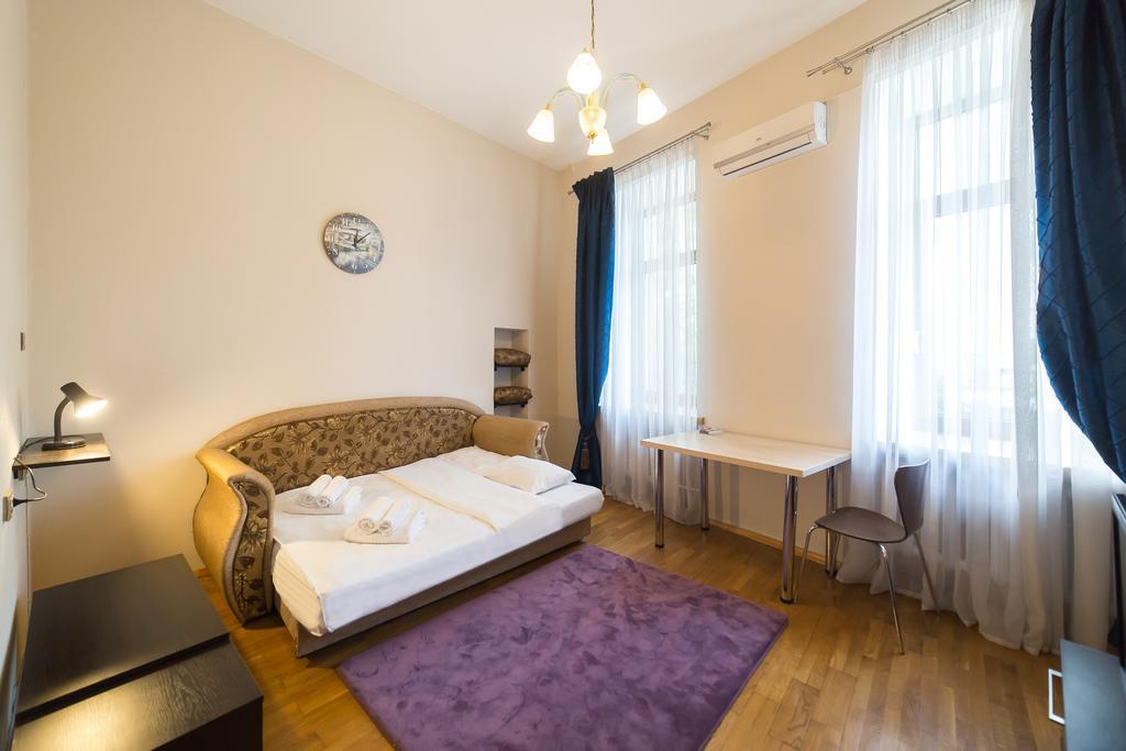 Cozy Apartment In Centre Of Kiev Exterior photo